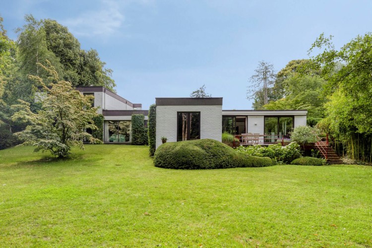 Vastgoedvennootschap met levenslang verhuurde villa Vastgoedvennootschap met levenslang verhuurde villa